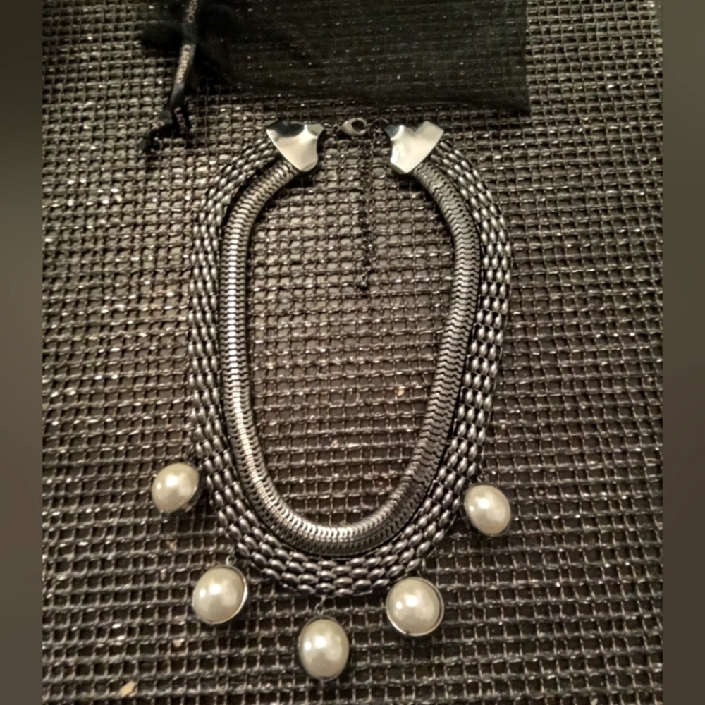 Olsen Faux Pearl Black Metal Necklace